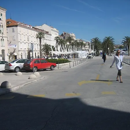 Gasthuis Split Central Guesthouse 3*