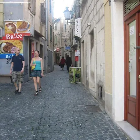 Split Central Guesthouse Gasthuis 3*
